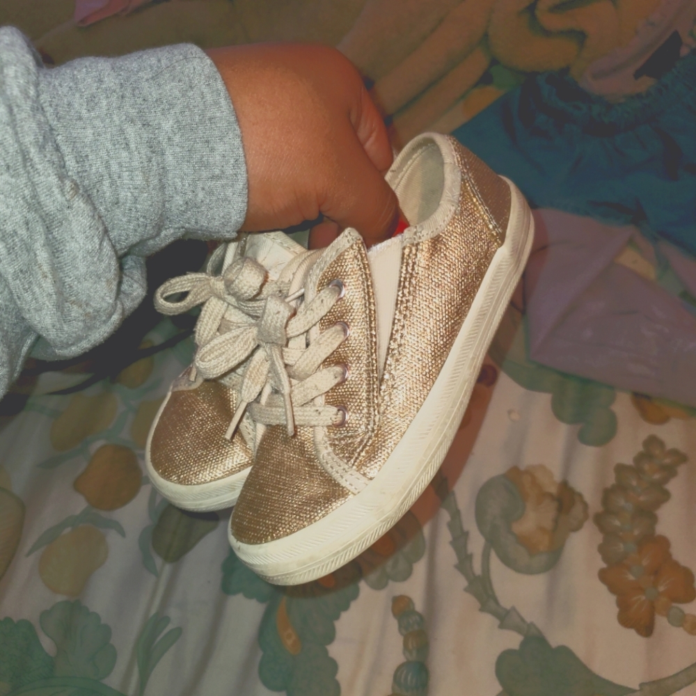 Girls keds